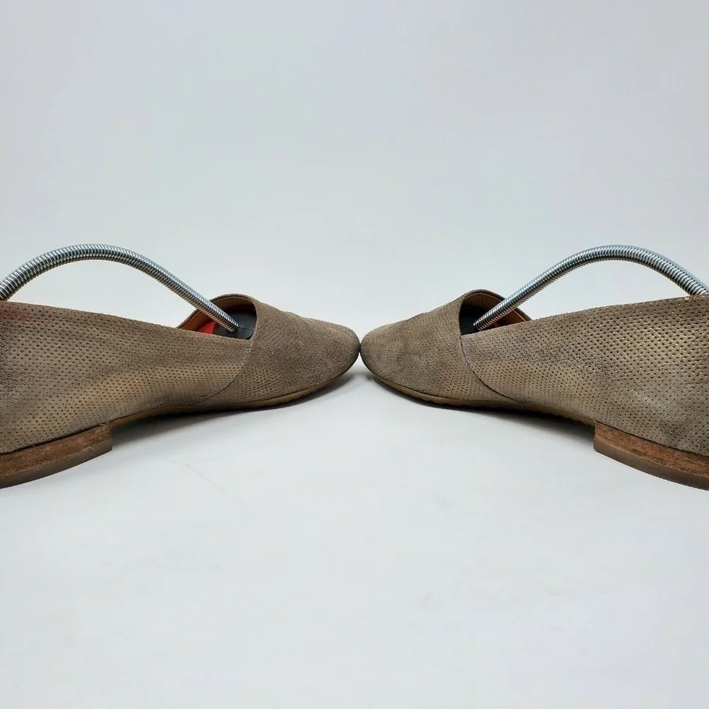 Paul Green Perry Flat Gold Perforated Leather